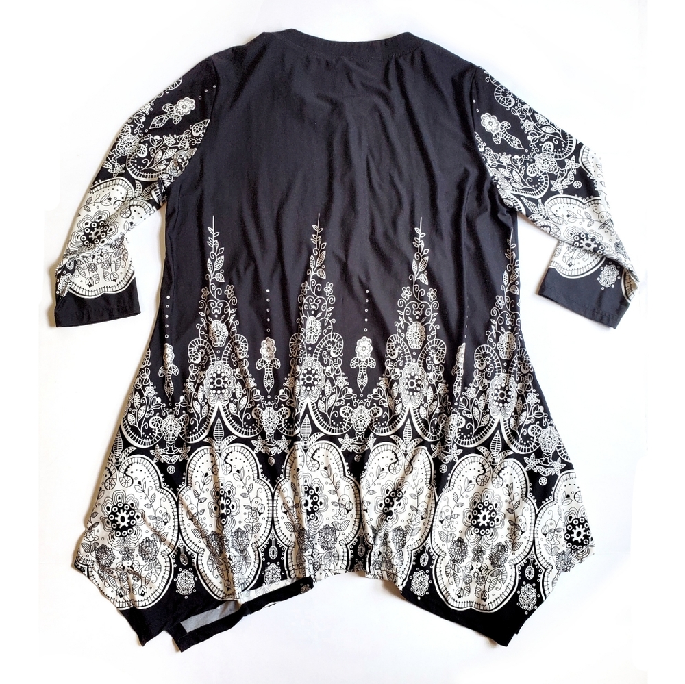 🚫SOLD🚫 White Mark Dulce Tunic Top Plus Size 2X - Picture 7 of 10